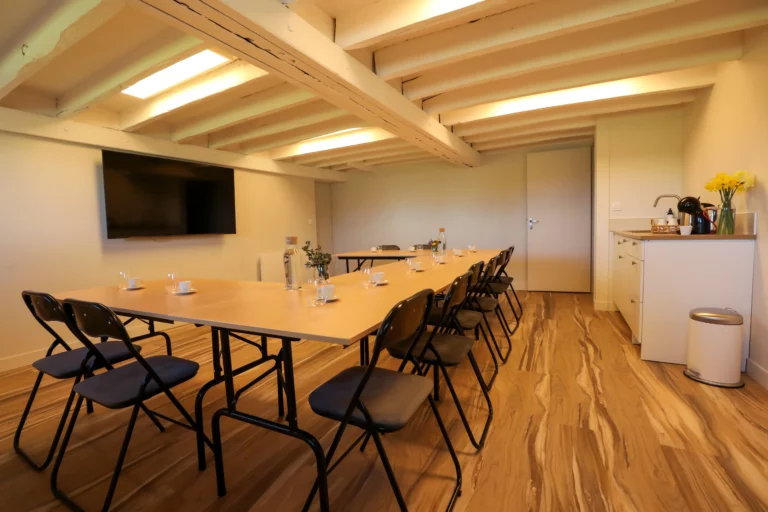 les-demeures-de-bois-brincon-anjou-maine-et-loire-salle-de-seminaire- (7)